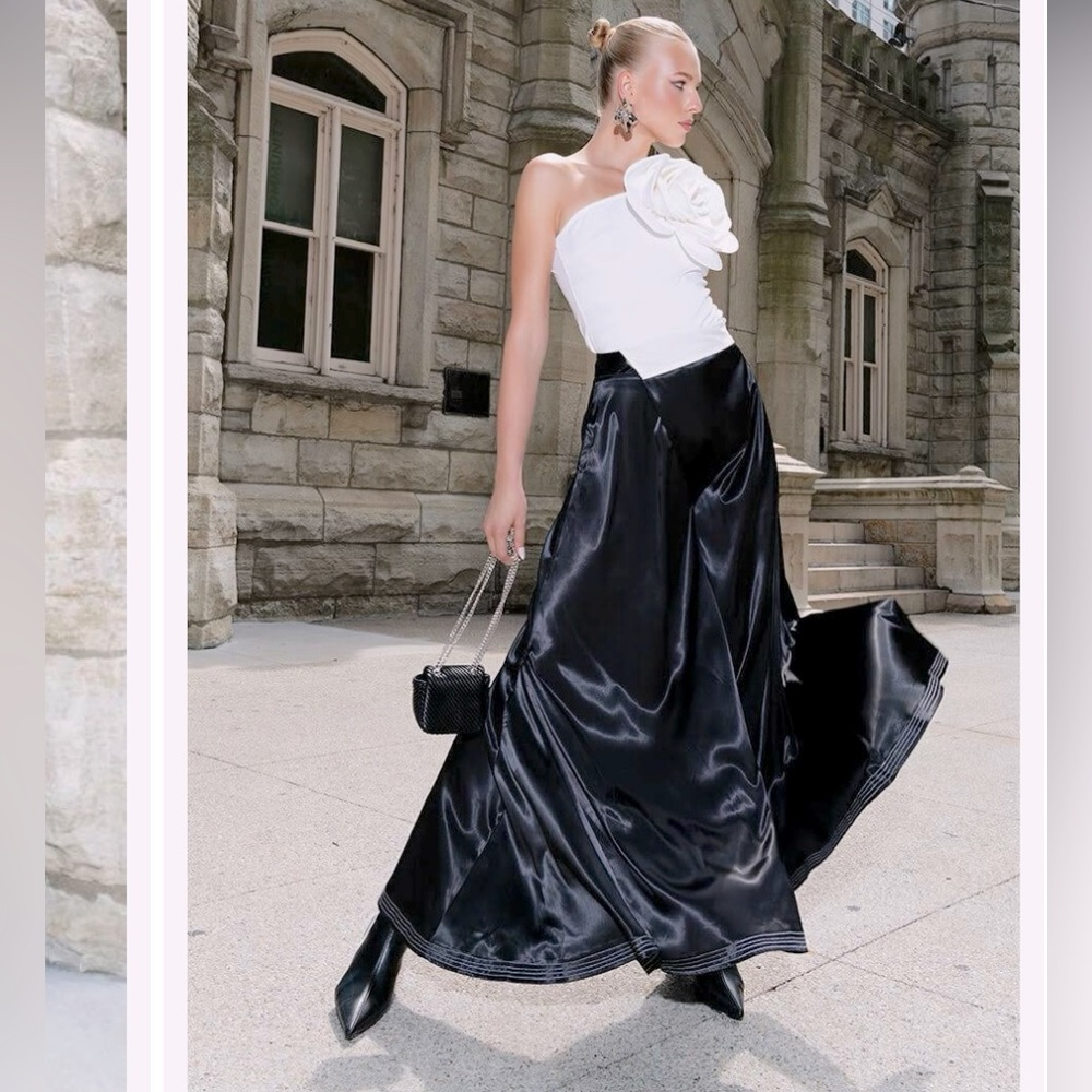 RISKY BUSINESS WRAP AROUND WIDE LEG SATIN PANT IN BLACK